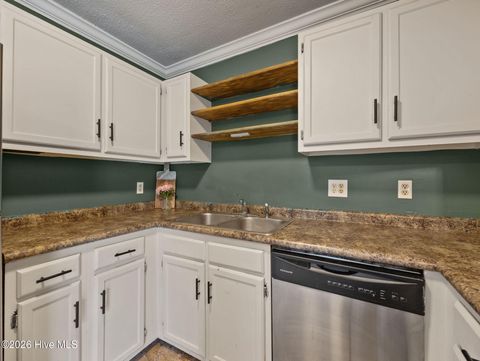 Tiny photo for 625 Shadowridge Road, Jacksonville, NC 28546 (MLS # 100563238)