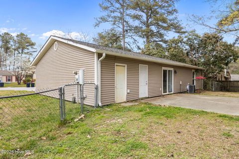 Tiny photo for 625 Shadowridge Road, Jacksonville, NC 28546 (MLS # 100563238)