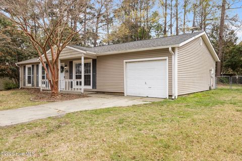 Tiny photo for 625 Shadowridge Road, Jacksonville, NC 28546 (MLS # 100563238)