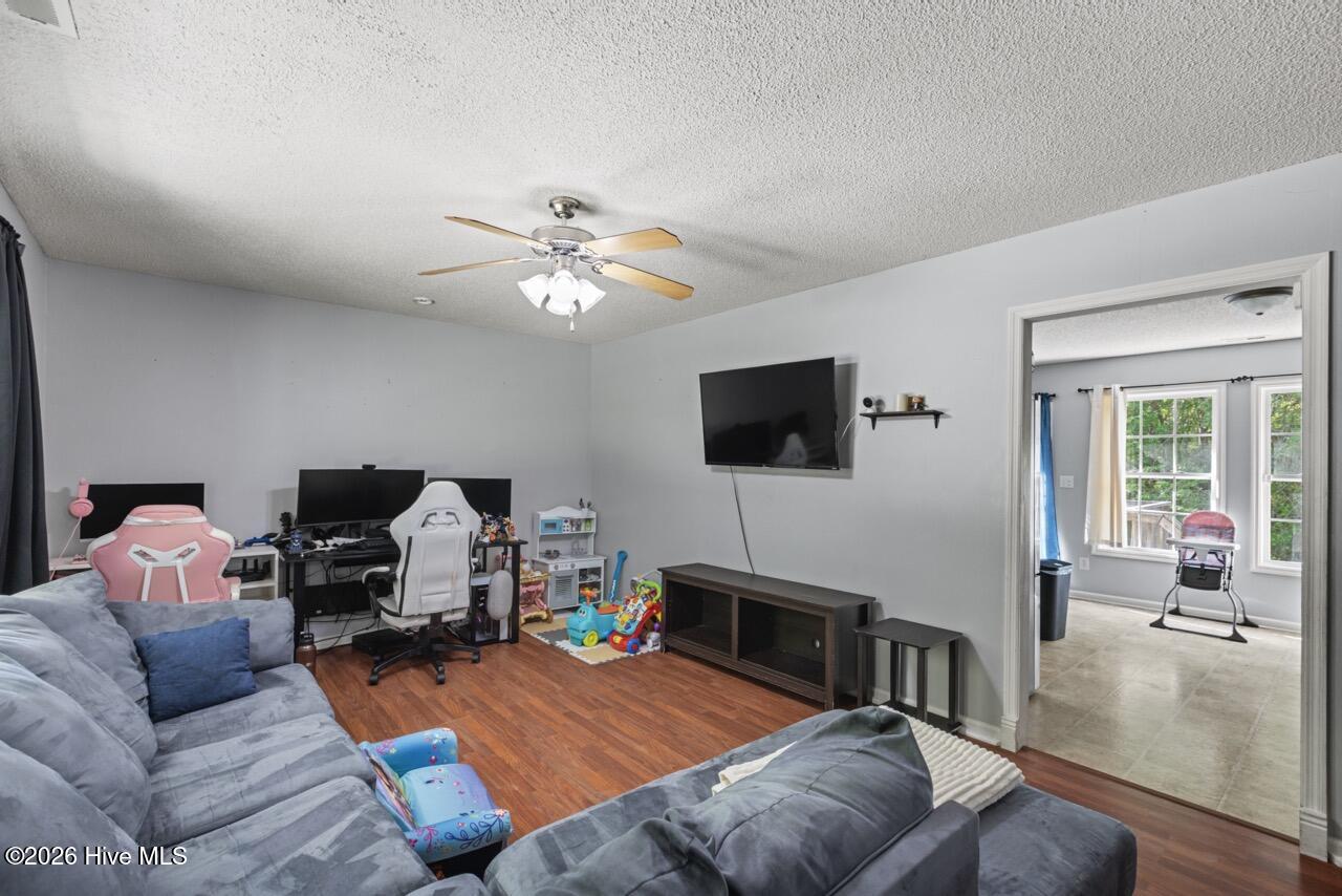 136 Constitution Avenue