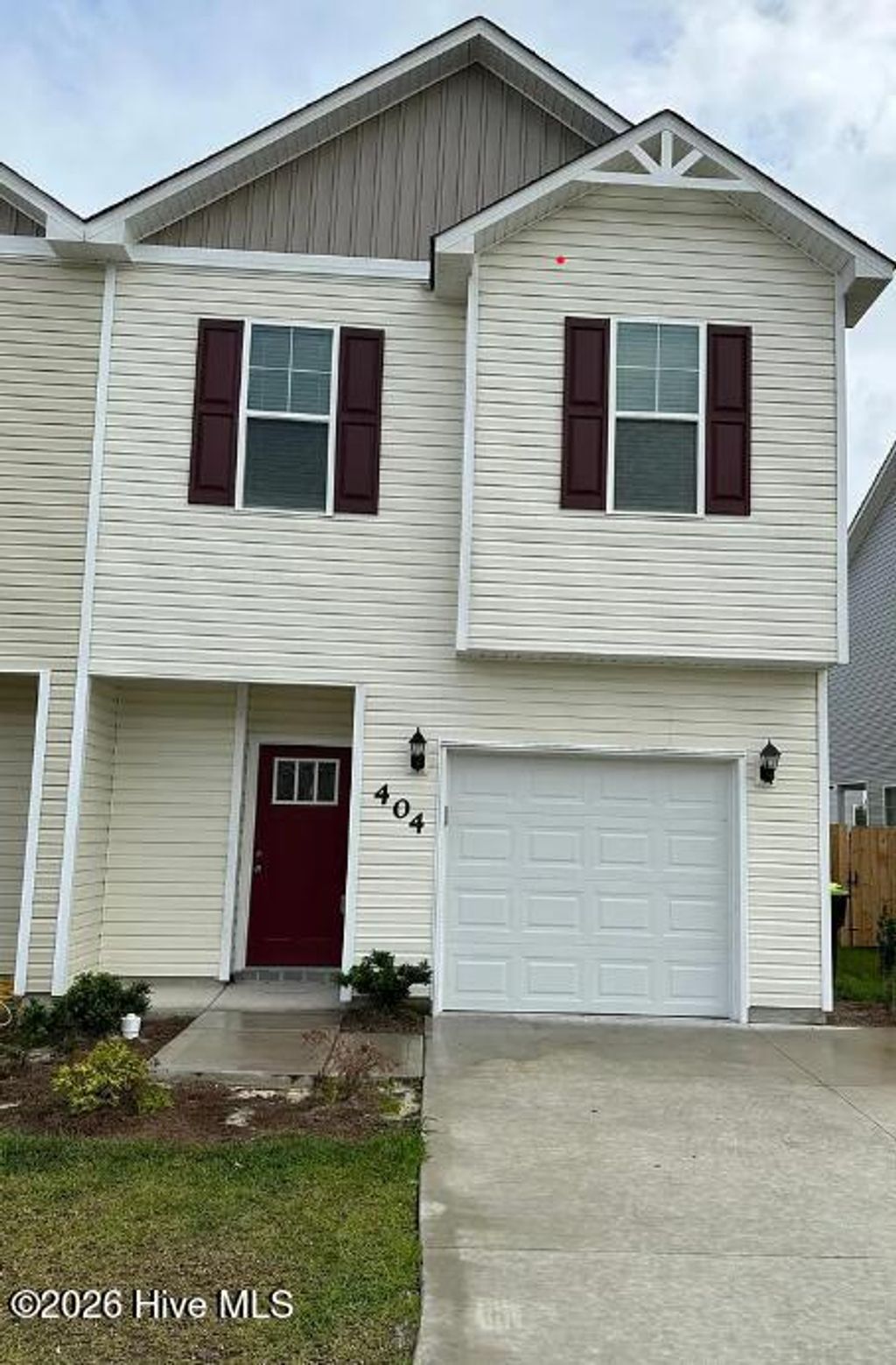 Photo of 404 Vandemere Court, Holly Ridge, NC 28445 (MLS # 100557952)