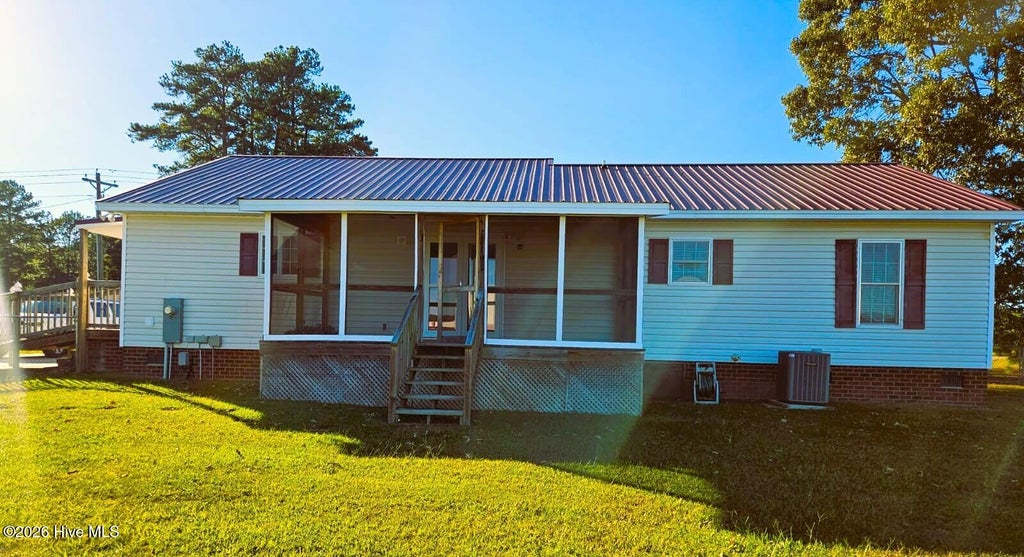 Photo of 4765 Greenpine Road, Farmville, NC 27828 (MLS # 100611961)
