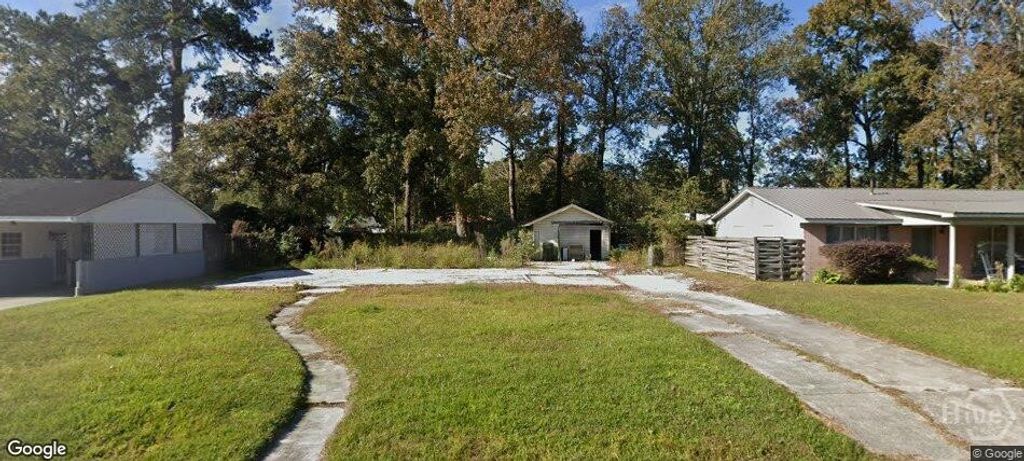 Photo of 211 Clifton Drive, Port Wentworth, GA 31407 (MLS # SA356765)
