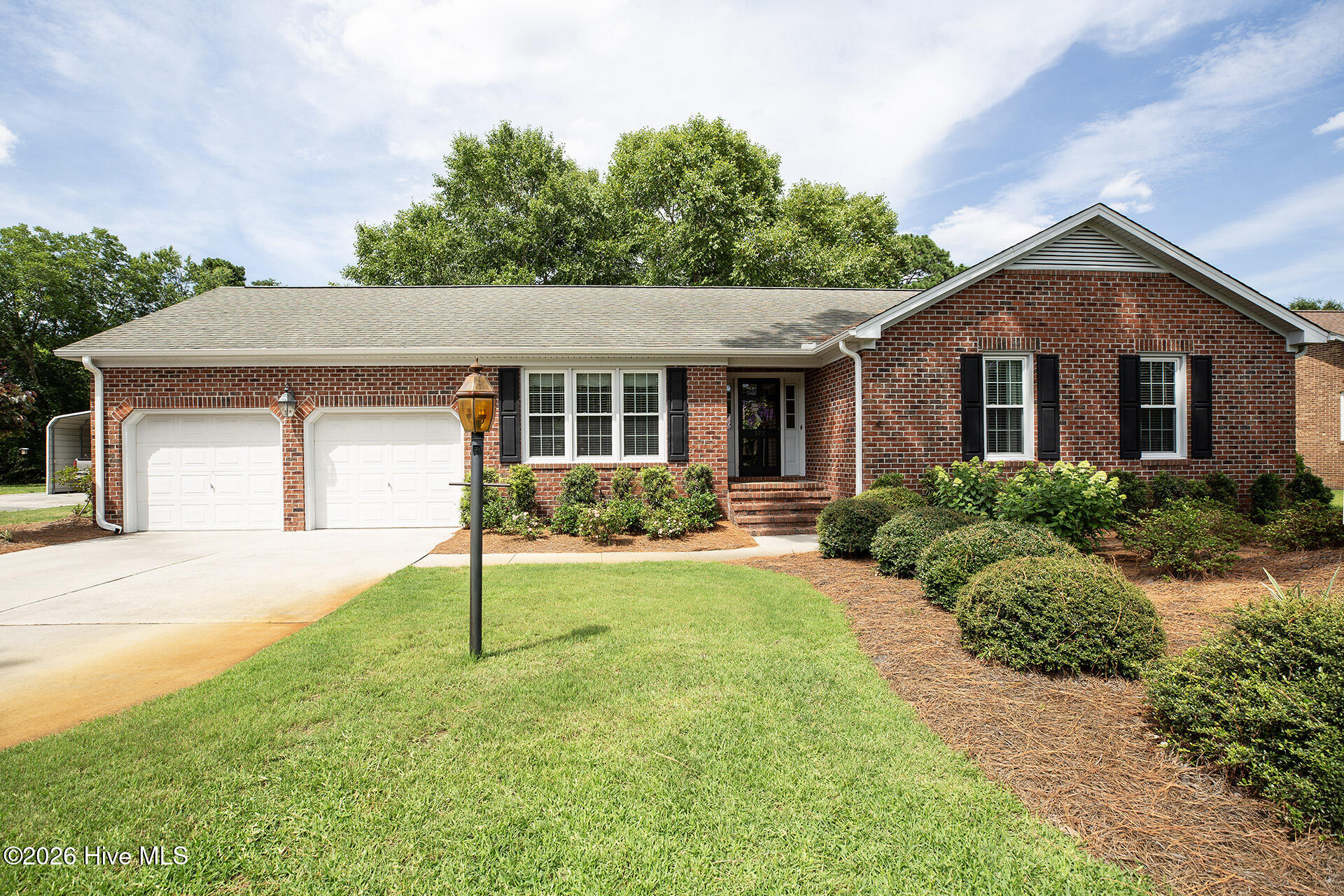 377 R L Honeycutt Drive