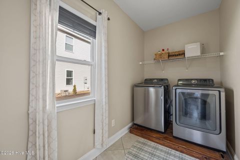 Tiny photo for 304 Bear Run, Maple Hill, NC 28454 (MLS # 100550574)