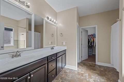 Tiny photo for 304 Bear Run, Maple Hill, NC 28454 (MLS # 100550574)