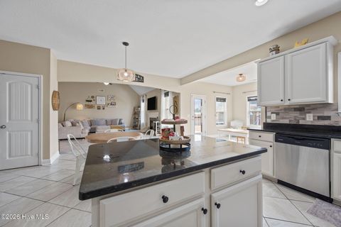 Tiny photo for 304 Bear Run, Maple Hill, NC 28454 (MLS # 100550574)