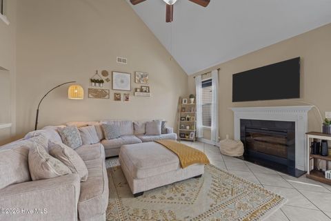 Tiny photo for 304 Bear Run, Maple Hill, NC 28454 (MLS # 100550574)