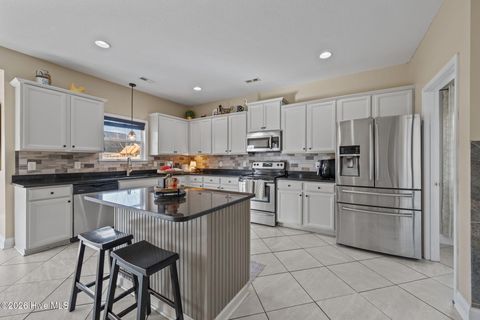 Tiny photo for 304 Bear Run, Maple Hill, NC 28454 (MLS # 100550574)