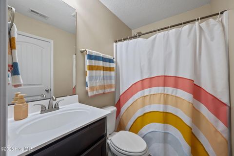 Tiny photo for 304 Bear Run, Maple Hill, NC 28454 (MLS # 100550574)