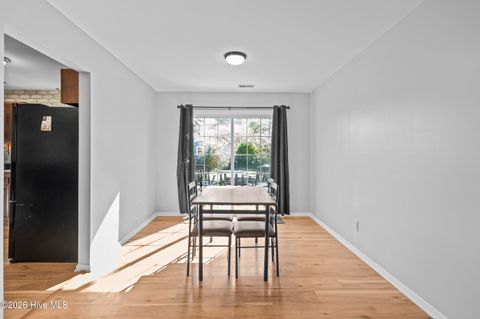 Tiny photo for 206 Kerry Court, Jacksonville, NC 28546 (MLS # 100550340)