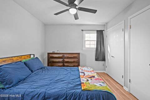 Tiny photo for 206 Kerry Court, Jacksonville, NC 28546 (MLS # 100550340)