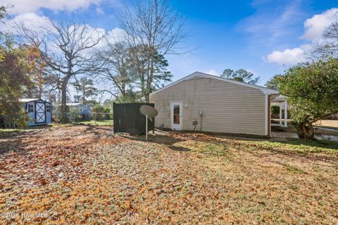 Tiny photo for 206 Kerry Court, Jacksonville, NC 28546 (MLS # 100550340)