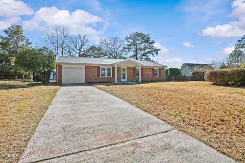 Tiny photo for 206 Kerry Court, Jacksonville, NC 28546 (MLS # 100550340)