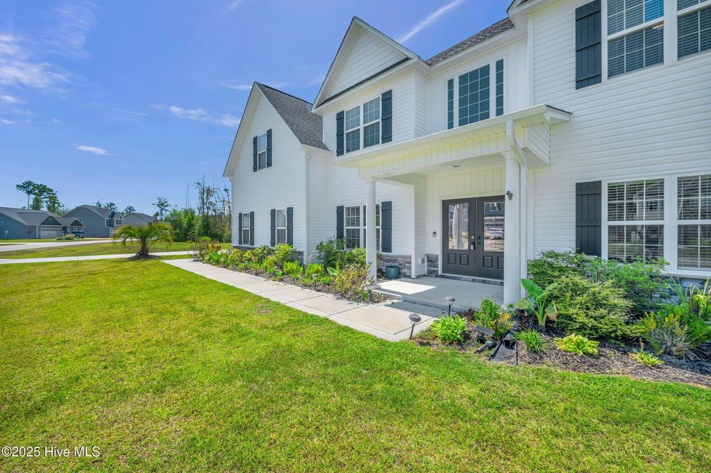 Photo of 403 Habersham Avenue, Rocky Point, NC 28457 (MLS # 100530270)