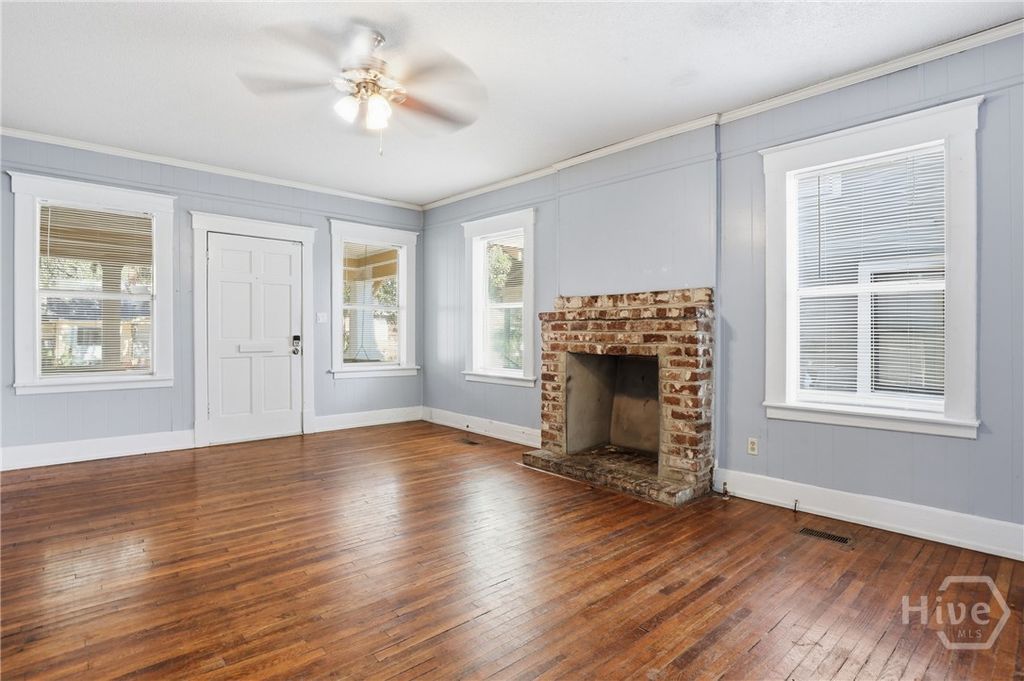 Photo of 647 E 37Th Street, Savannah, GA 31401 (MLS # SA346482)