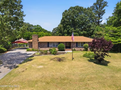 Homes For Sale - 6364 Niblick Road<br/> Grifton, NC 28530