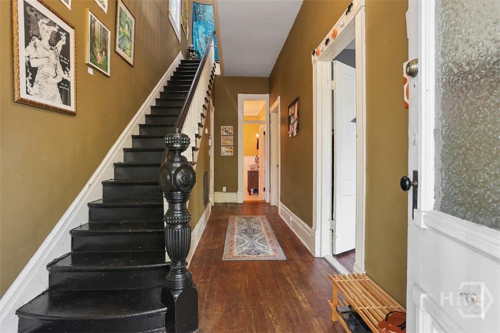 Photo of 207 W 38th Street, Savannah, GA 31401 (MLS # SA361673)