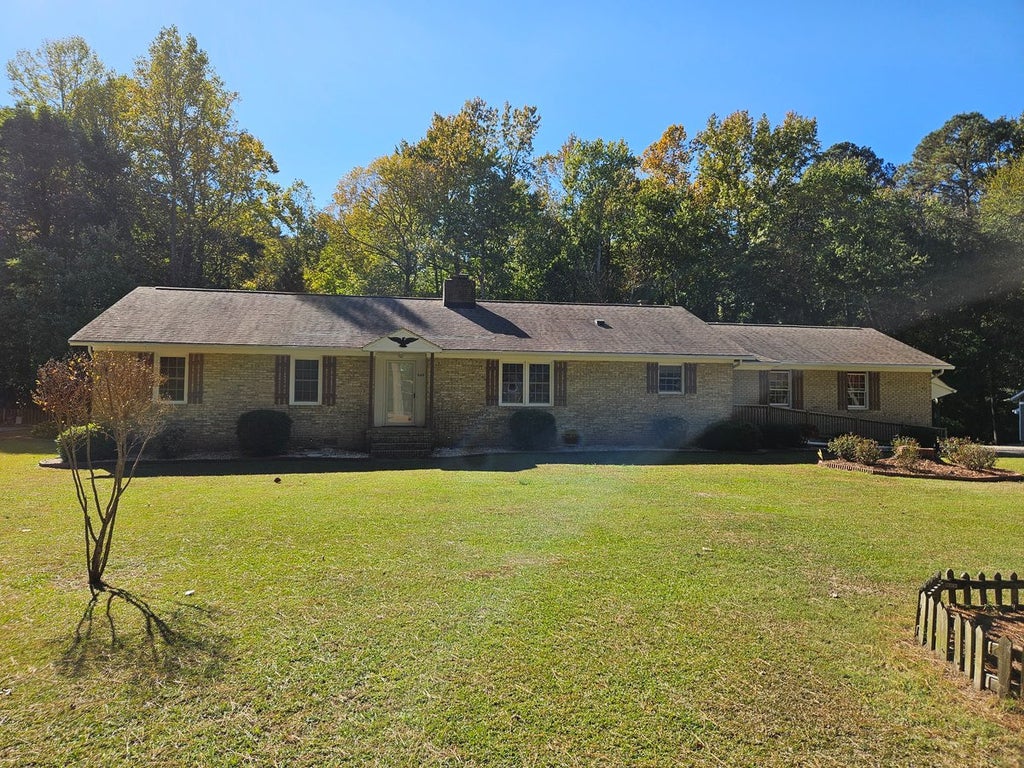 Photo of 649 Northwoods Country Road, Tarboro, NC 27886 (MLS # 100613166)