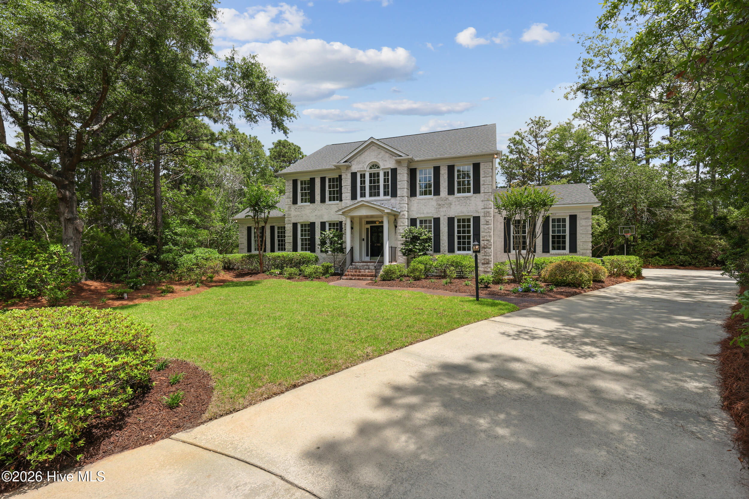 2705 Calvert Place