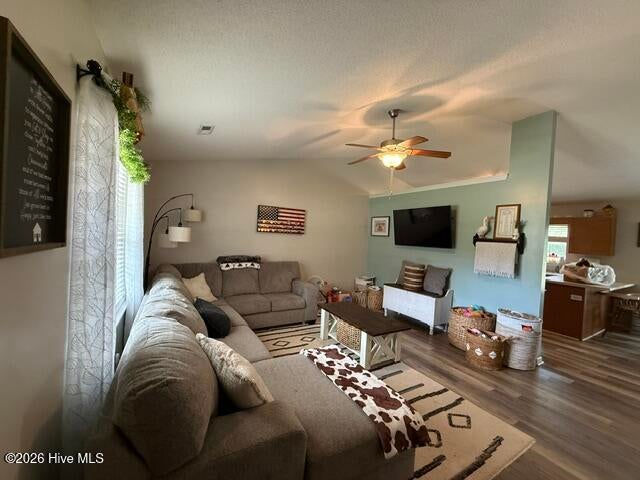 Photo of 118 Pear Tree Lane, Richlands, NC 28574 (MLS # 100590581)