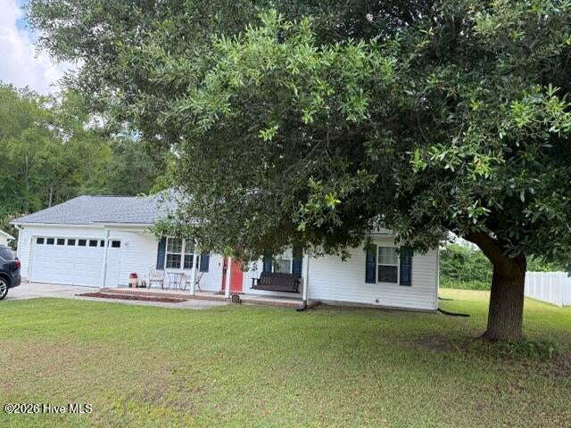 Photo of 118 Pear Tree Lane, Richlands, NC 28574 (MLS # 100590581)