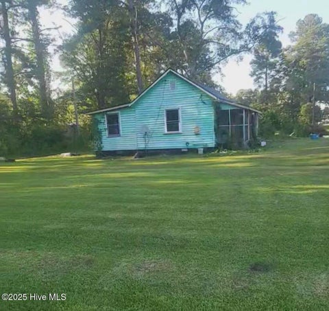 Homes For Sale - 5976 Acorn Road<br/> Grifton, NC 28530