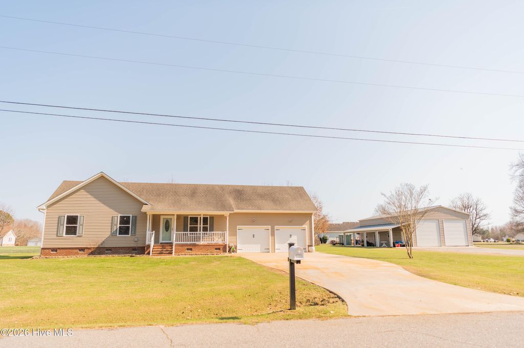Photo of 192 Riverwood Drive, Hertford, NC 27944 (MLS # 100557524)