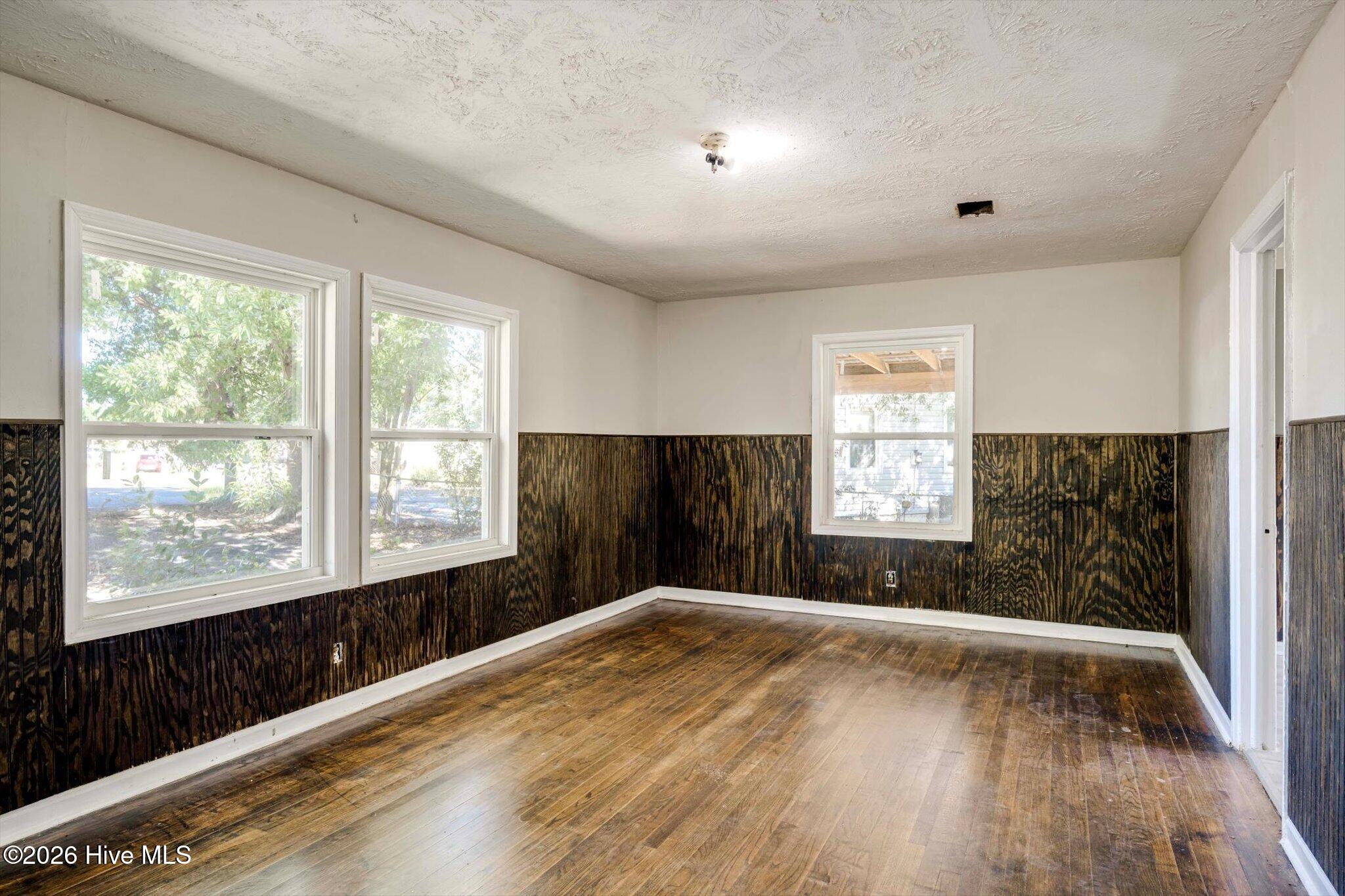 2034 Dunham Circle