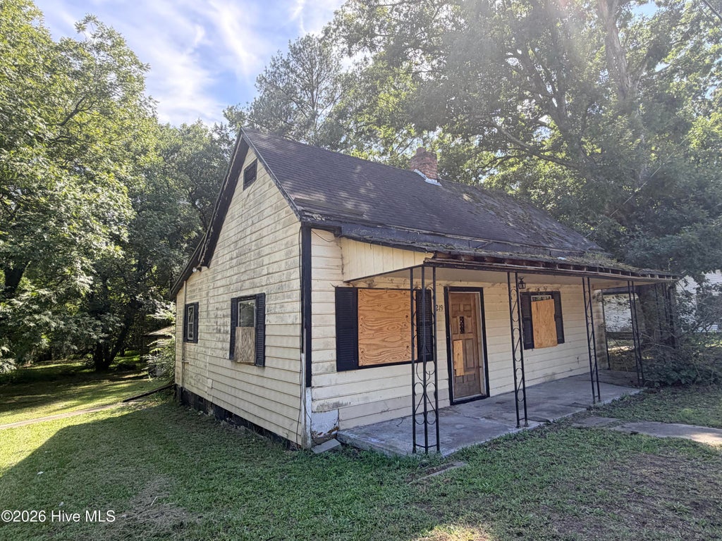 Photo of 1219 E Holly Street, Rocky Mount, NC 27801 (MLS # 100604320)