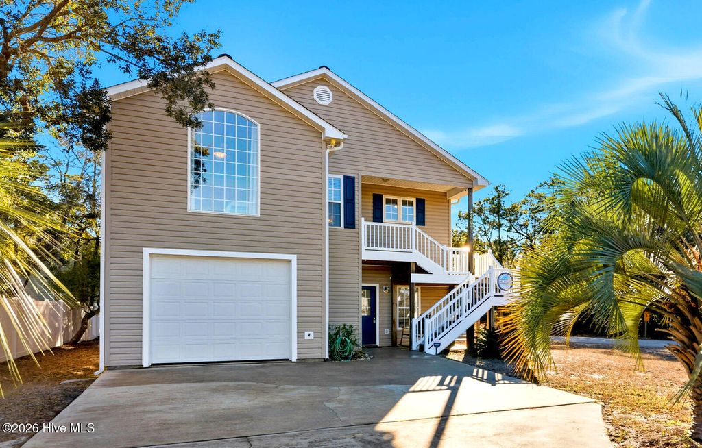 Photo of 2207 W Oak Island Drive, Oak Island, NC 28465 (MLS # 100549898)