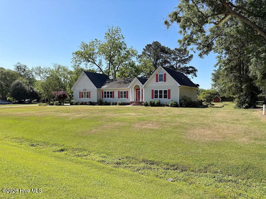 Photo of 2496 N Nc 24 Highway, Beulaville, NC 28518 (MLS # 100570279)