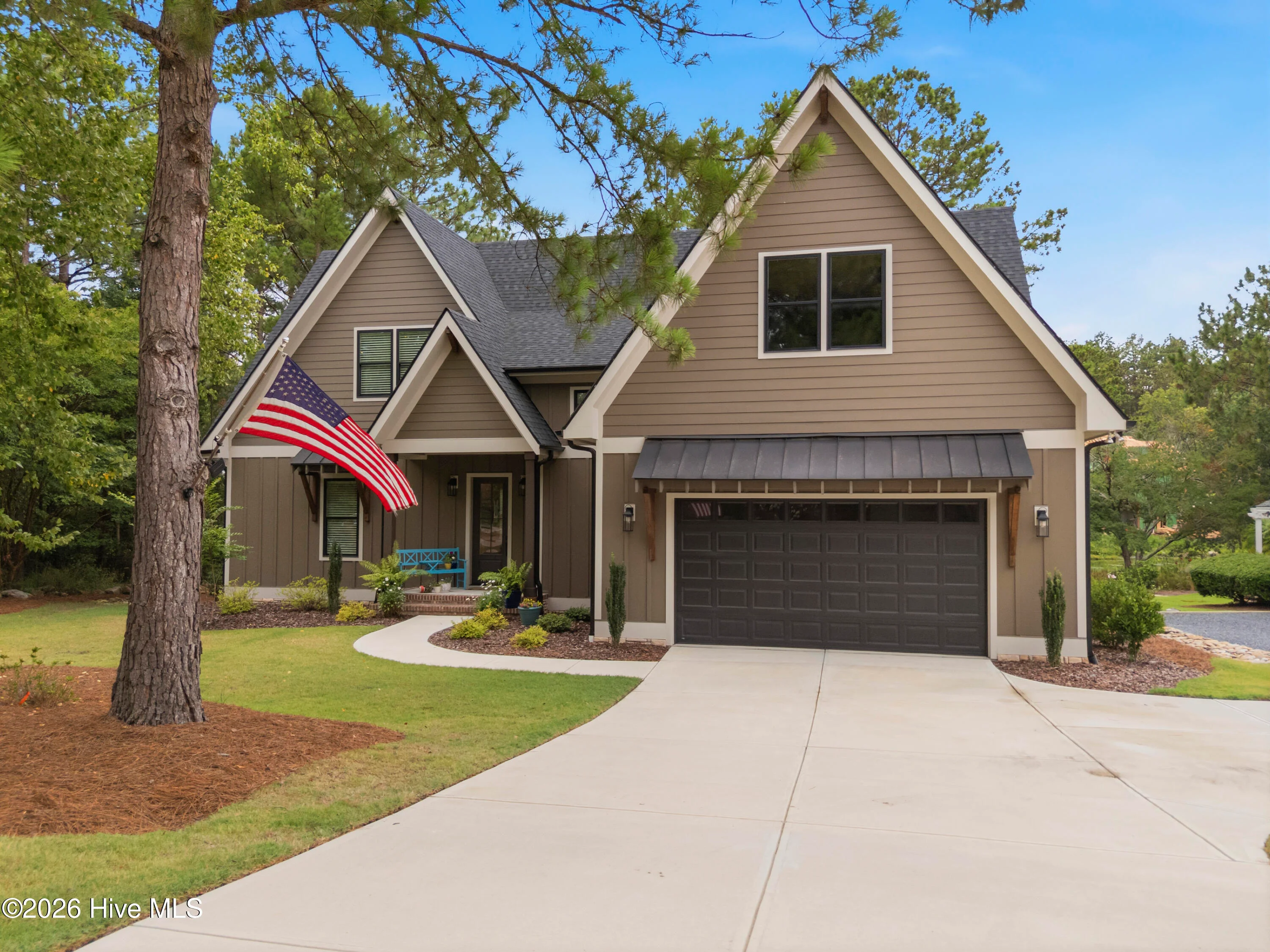 32 Riviera Drive