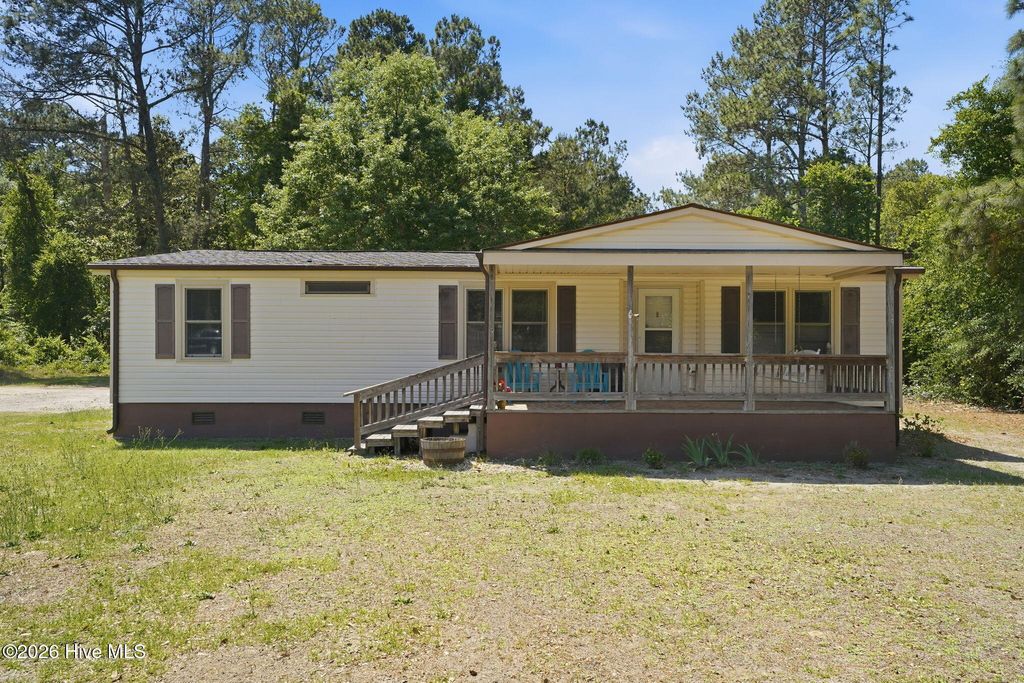 Photo of 3558 S Us 117 Alt Highway, Dudley, NC 28333 (MLS # 100577927)