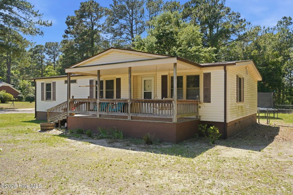 Photo of 3558 S Us 117 Alt Highway, Dudley, NC 28333 (MLS # 100577927)