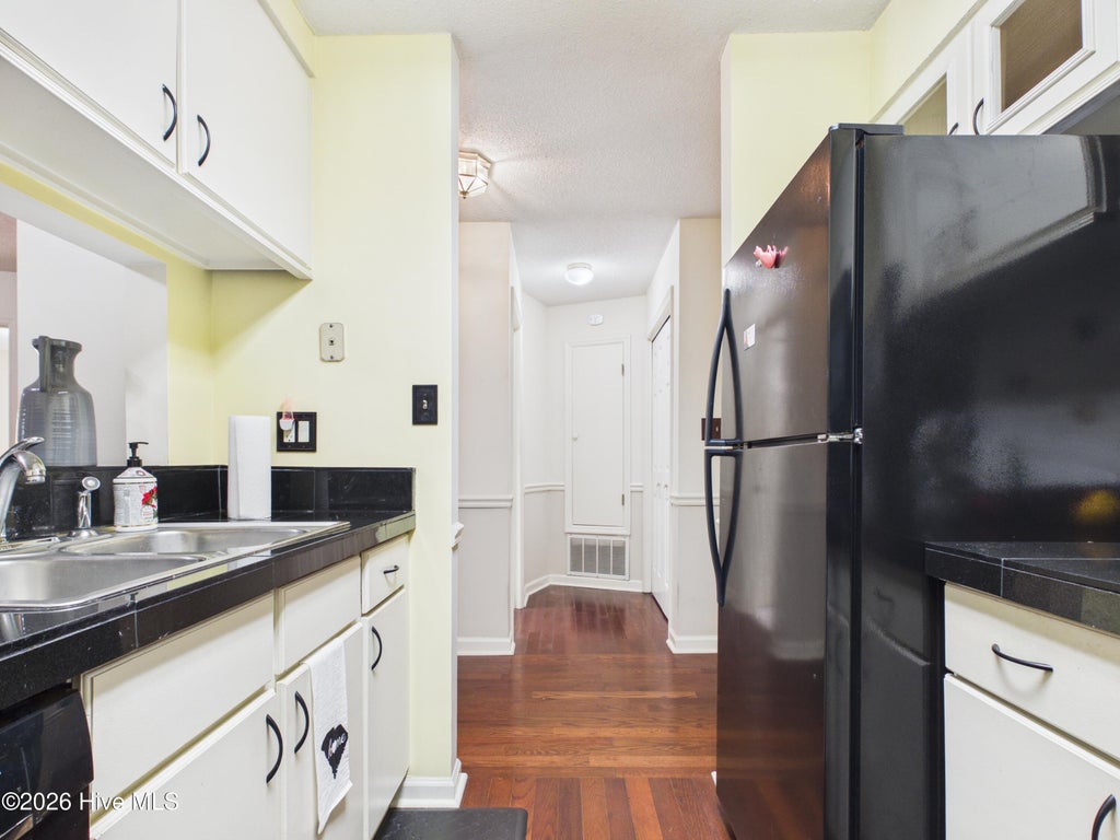 Photo of 1305 Colony Place Drive, Augusta, GA 30907 (MLS # 100612134)