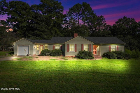 Homes For Sale - 618 N Church Street<br/> Mount Olive, NC 28365