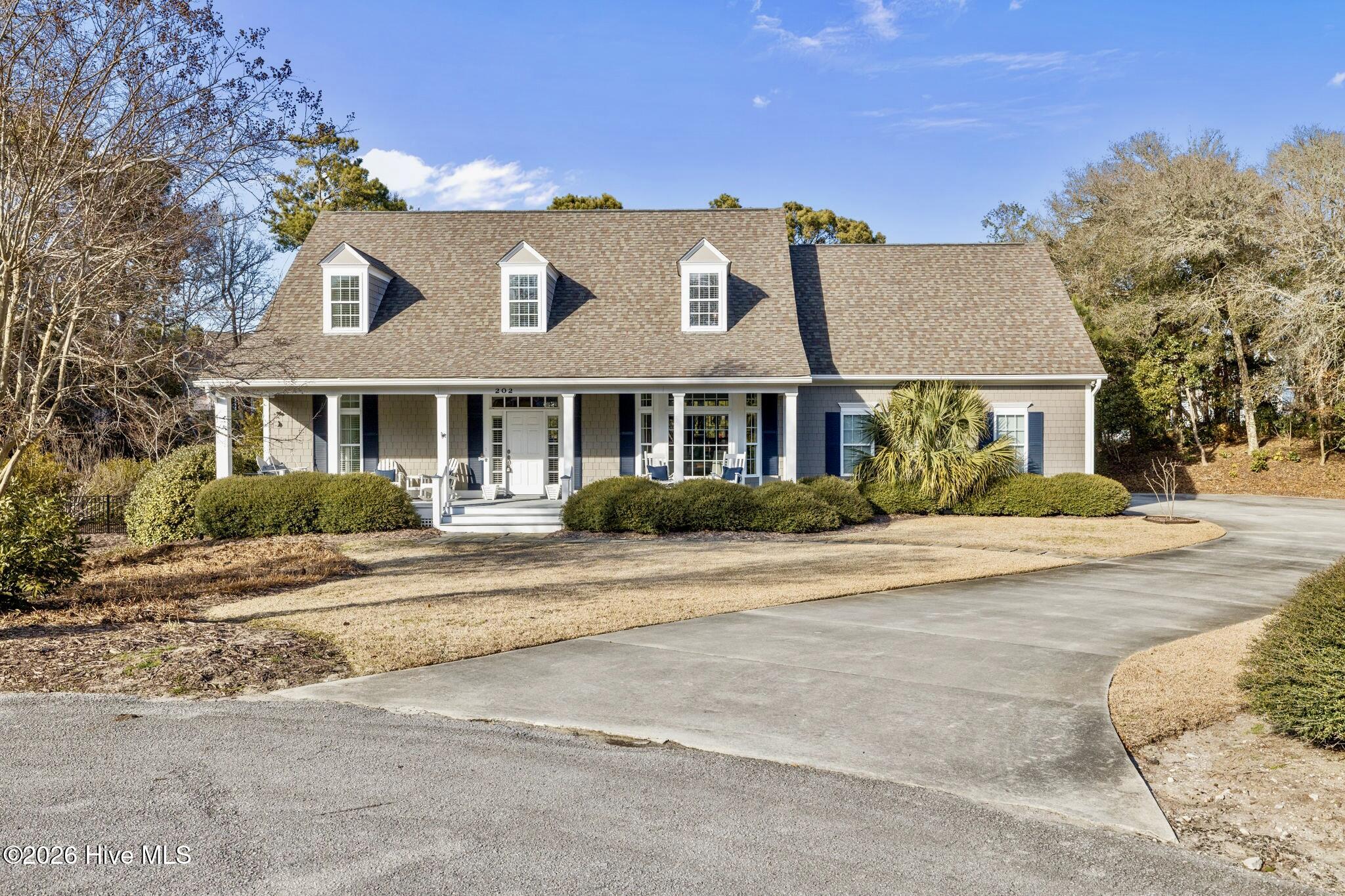 202 Laughing Gull Court