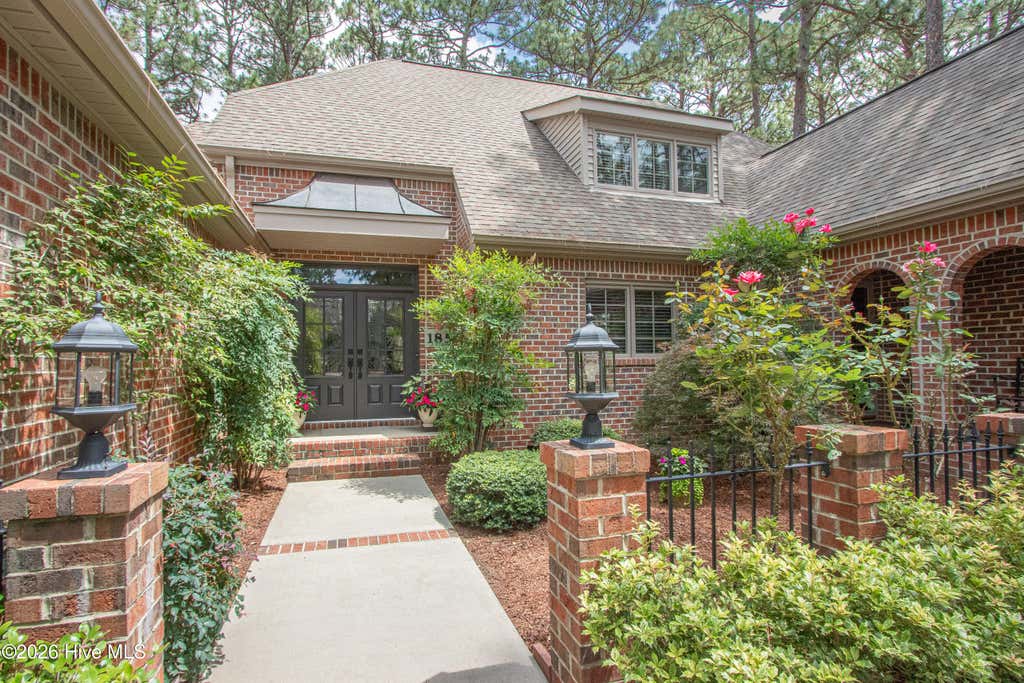 Photo of 185 Baltusrol Lane, Pinehurst, NC 28374 (MLS # 100593362)