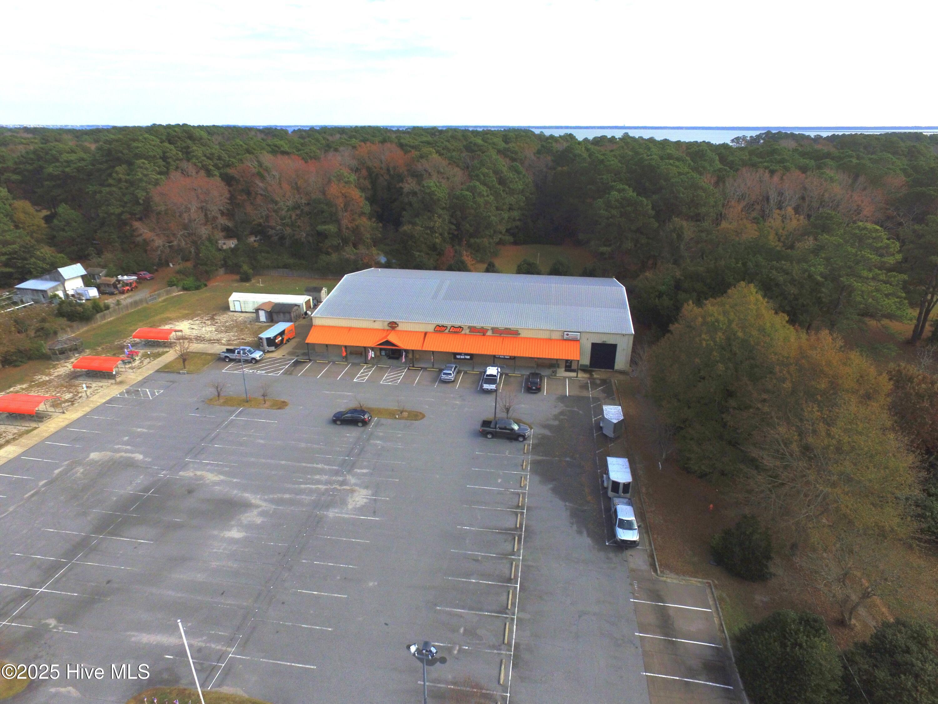 8739 Caratoke Highway