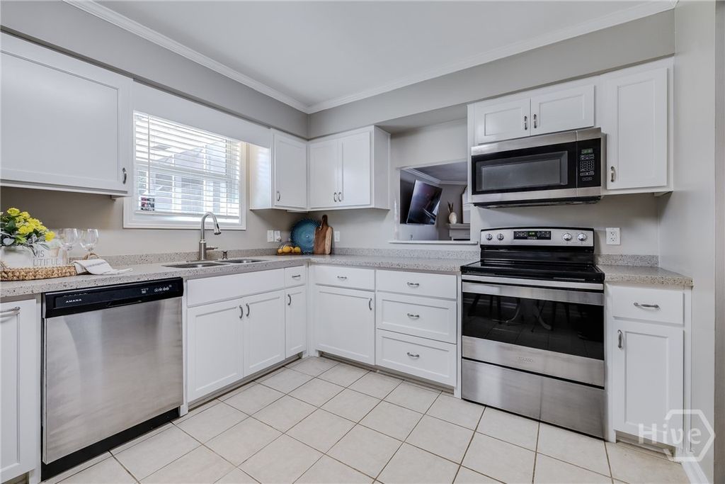 Photo of 611 Sandhill Road, Savannah, GA 31410 (MLS # SA347319)