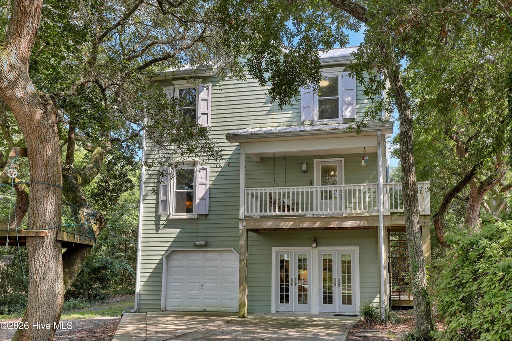 Photo of 109 Sea Urchin Court, Surf City, NC 28445 (MLS # 100595518)