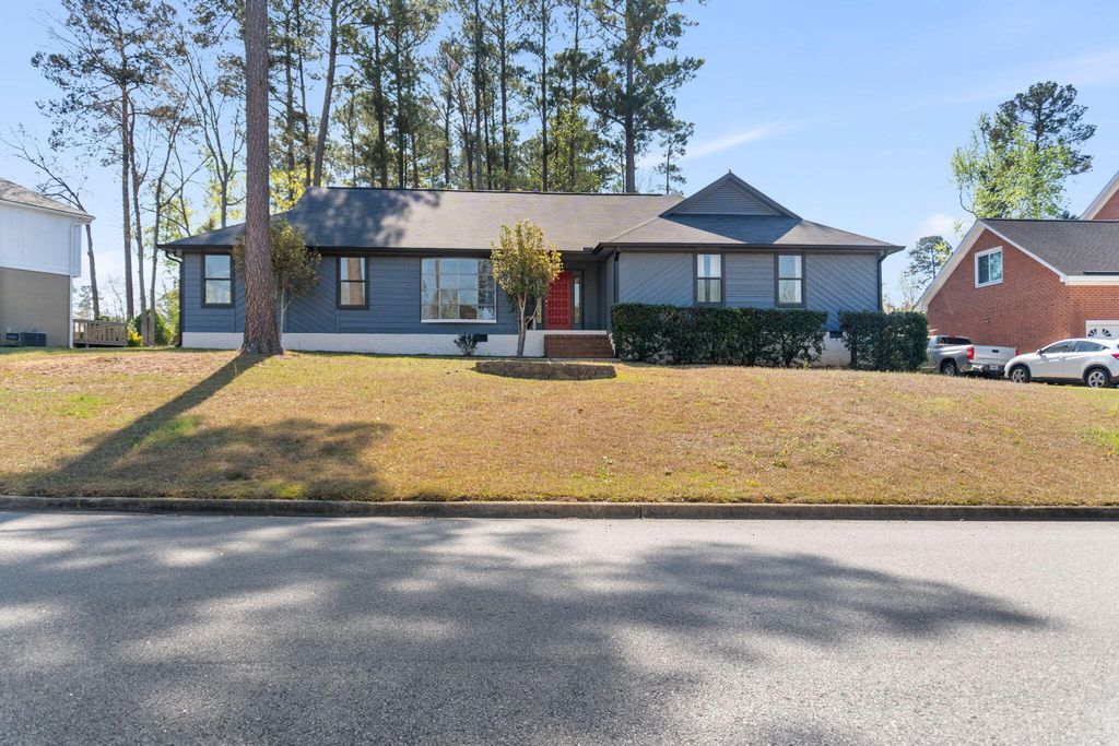 Photo of 4609 Mulberry Creek Drive, Evans, GA 30809 (MLS # 98253935)