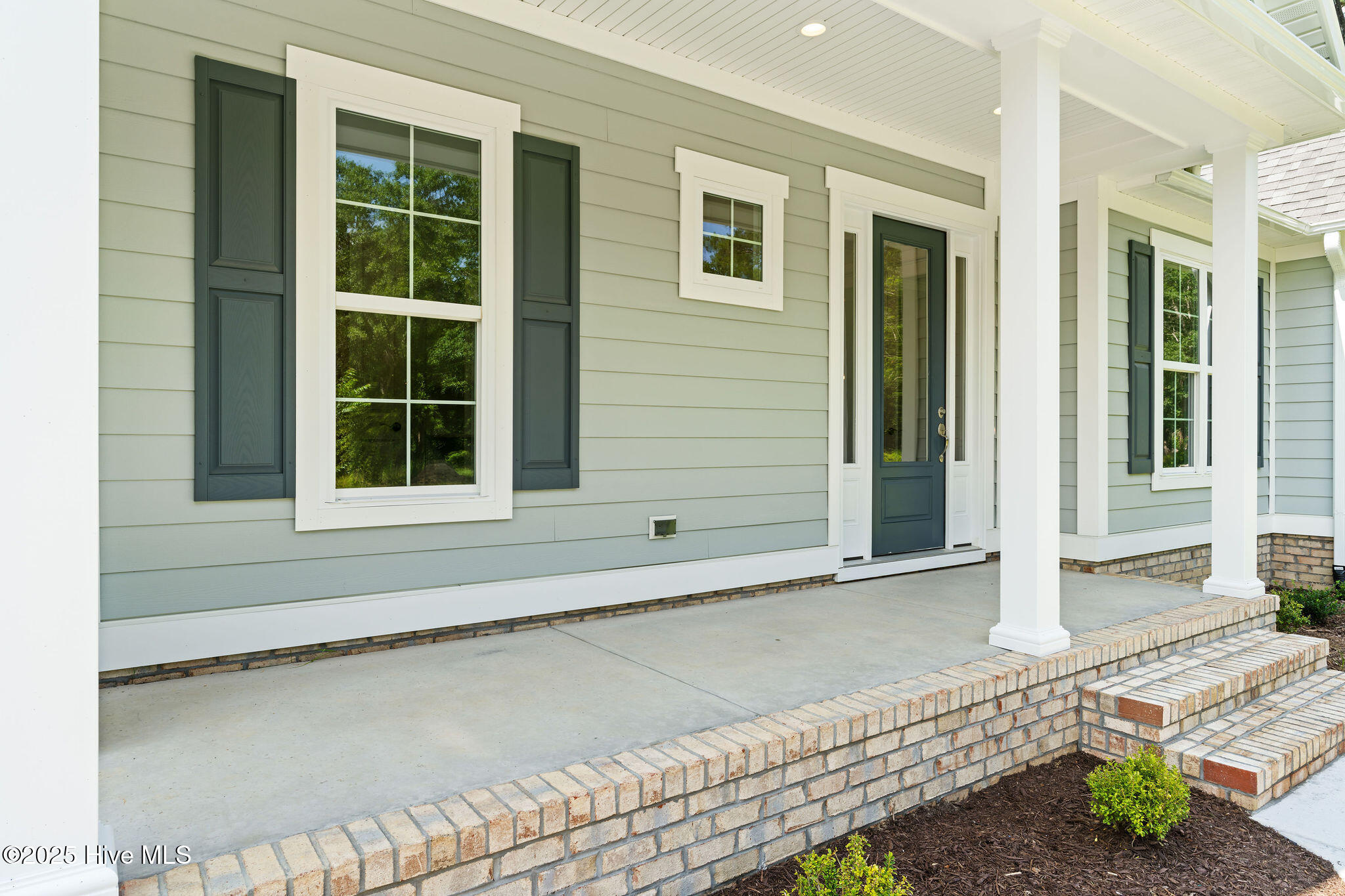 9173 Fallen Pear Lane NE