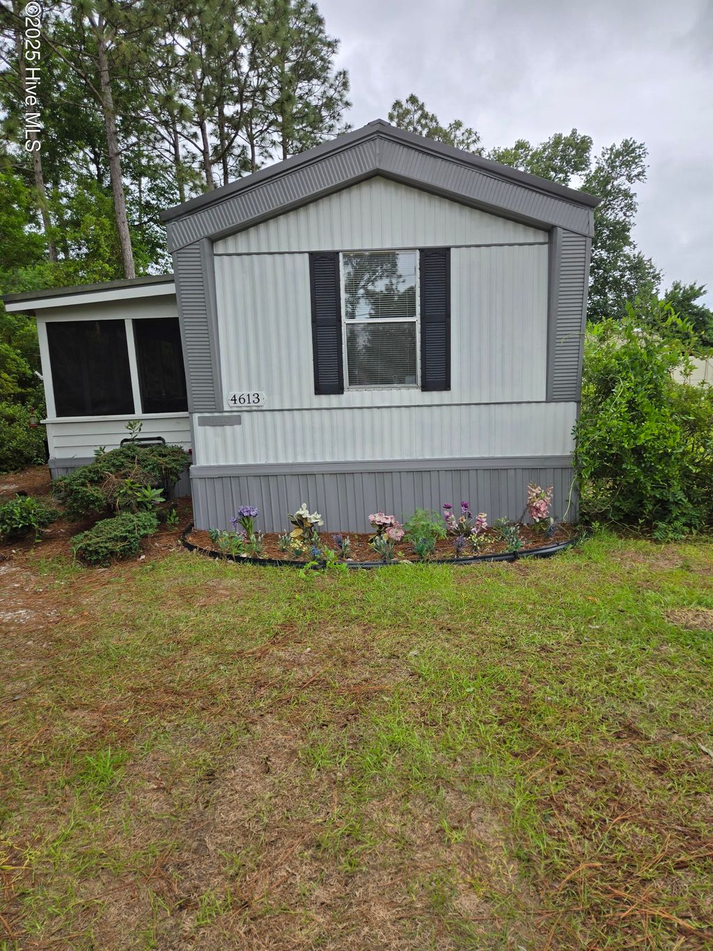 Photo of 4613 Oak Crest Drive SE, Southport, NC 28461 (MLS # 100510257)