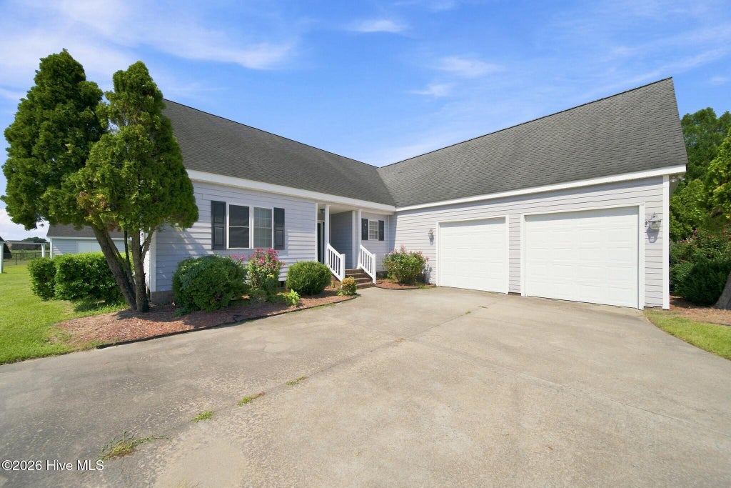 Photo of 1108 Greenmeade Court, Greenville, NC 27858 (MLS # 100599946)