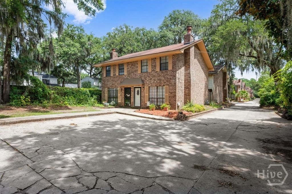Photo of 2220 E Victory Drive #6, Savannah, GA 31404 (MLS # SA345586)