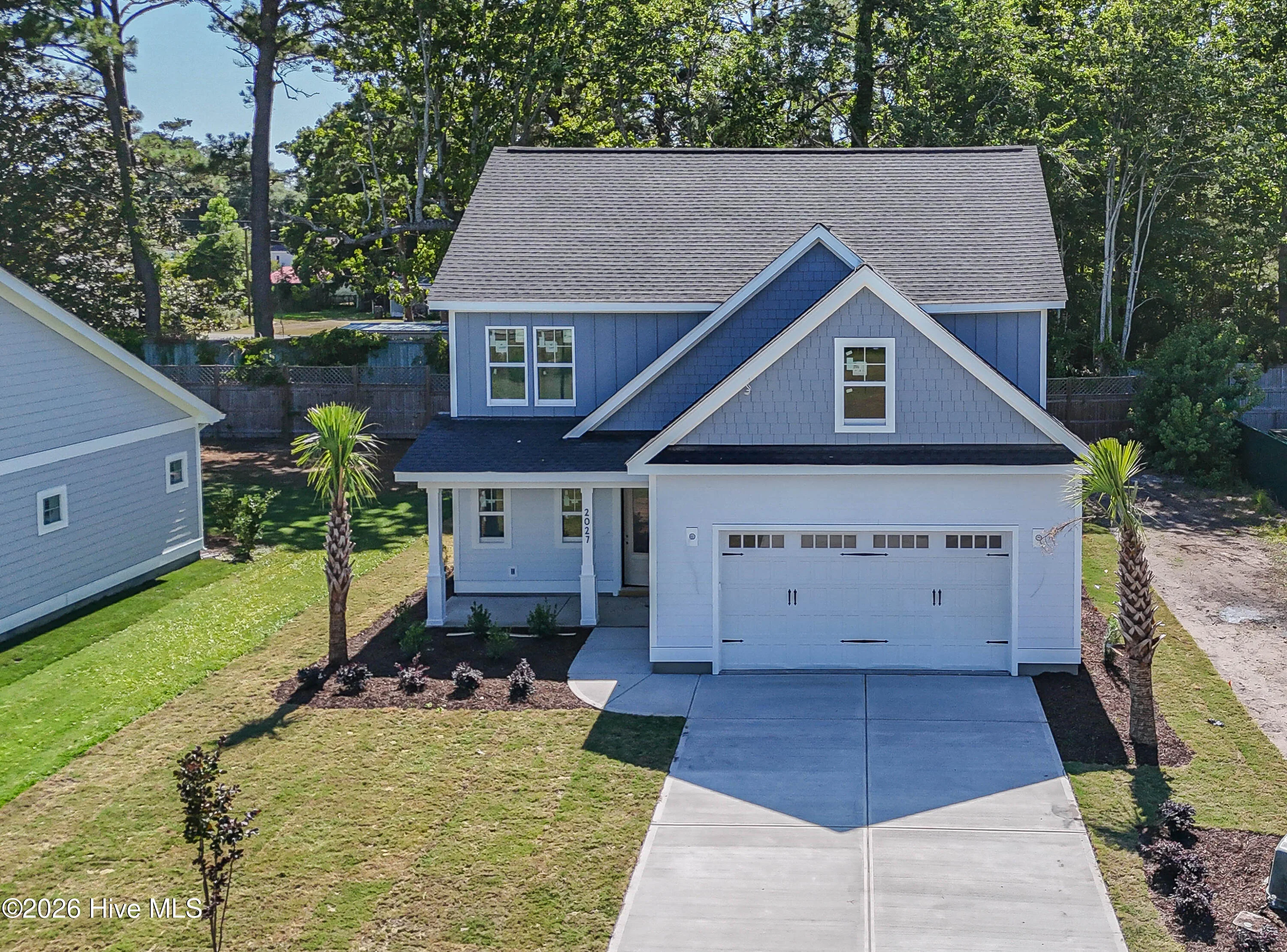 2027 Greenside Manor Drive SW