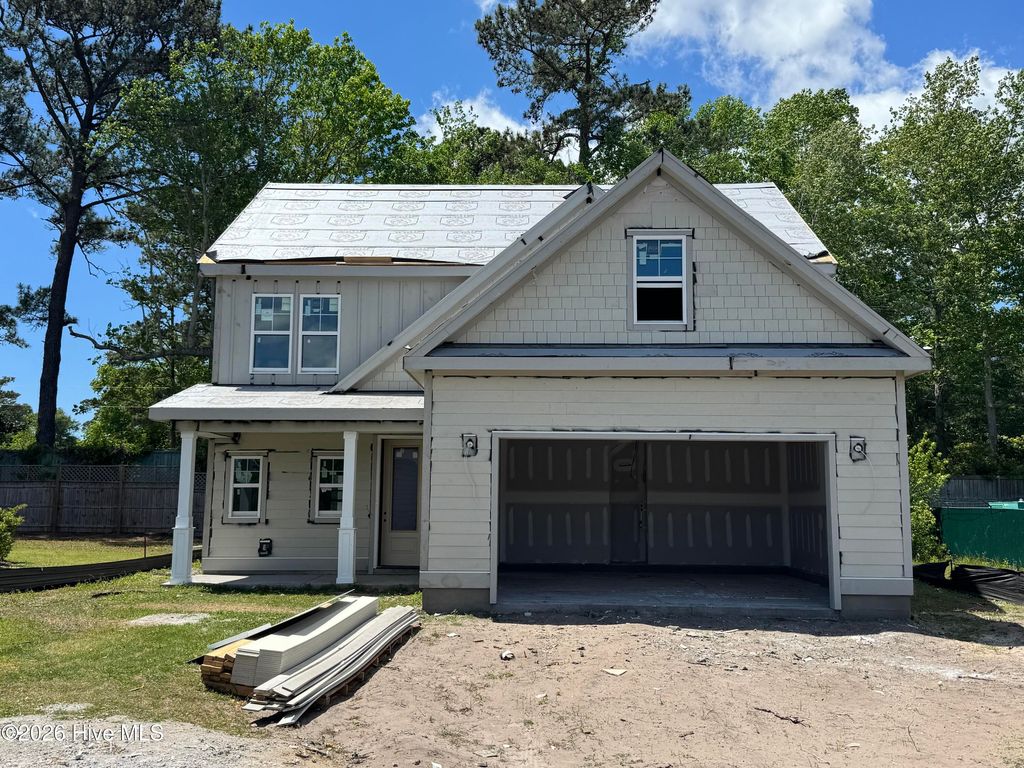 Photo of 2027 Greenside Manor Drive SW, Ocean Isle Beach, NC 28469 (MLS # 100568935)