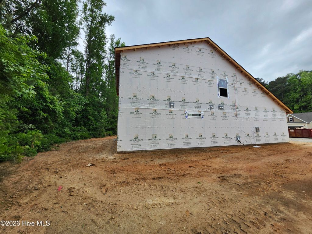 Photo of 1673 Elk Run Drive, Fayetteville, NC 28312 (MLS # 100575164)